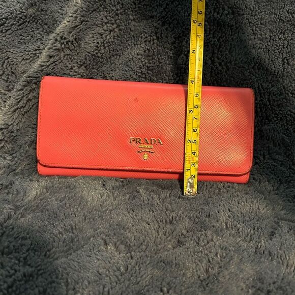 PRADA Large Saffiano Leather pink Wallet - Picture 10 of 15